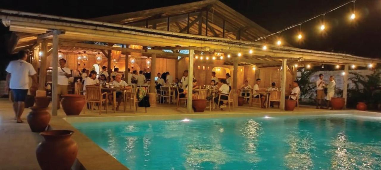 גילי מנו Bungalow Cafe Gili Beachfront מראה חיצוני תמונה
